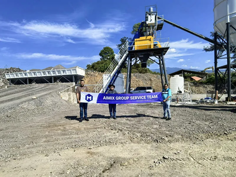 Aimix Group Service Team onsite