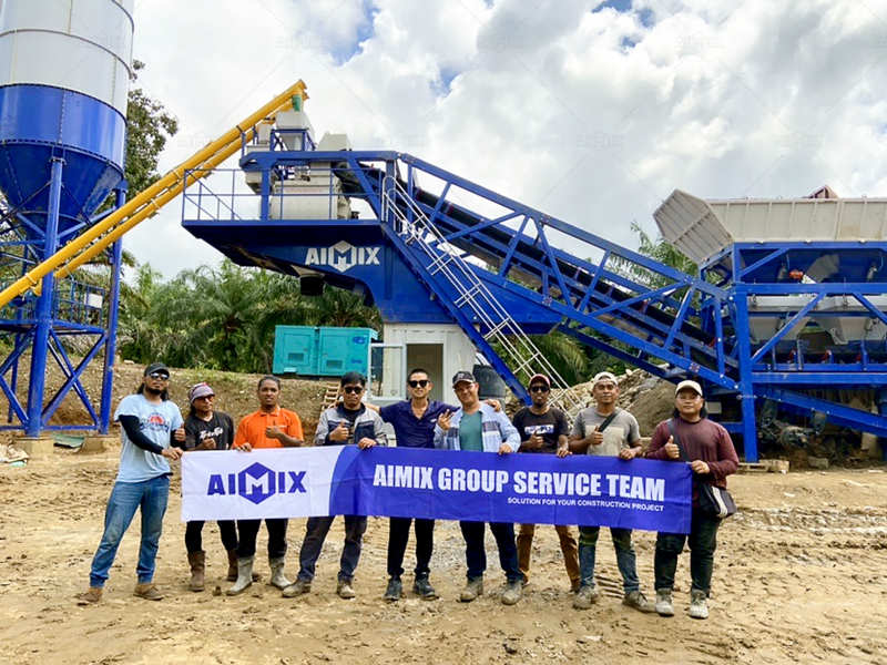 Aimix service team onsite with mobile concrete batching plant