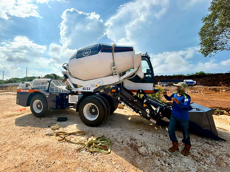 Self-Loading Concrete Mixer for ready mix concrete